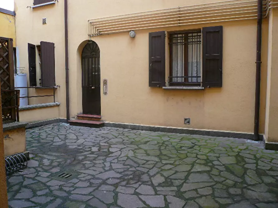 Immagine 1 di Appartamento in vendita  in VIA SAN CARLO a Bologna