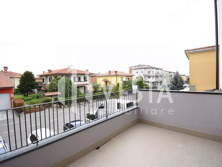 Immagine 1 di Appartamento in vendita  in via Manzoni a Calusco D'adda