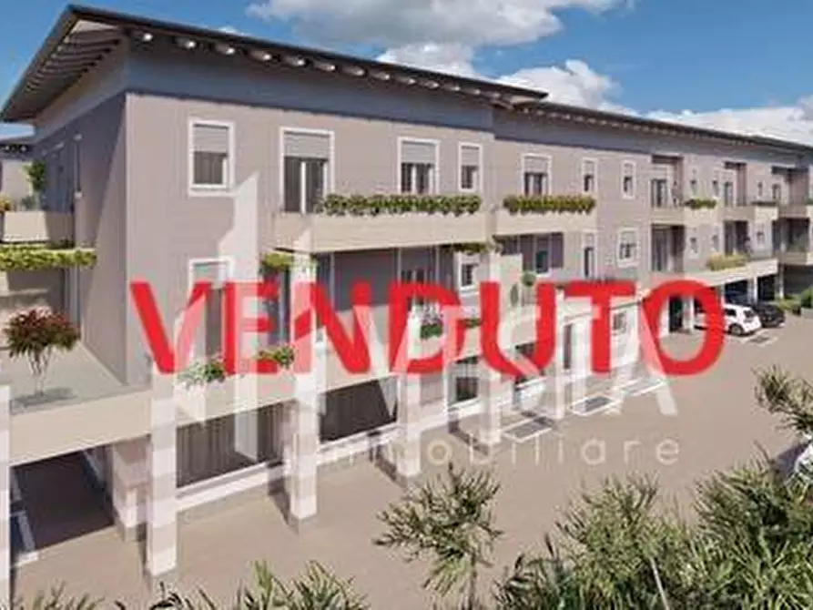 Immagine 1 di Appartamento in vendita  in Via Manzoni a Calusco D'adda