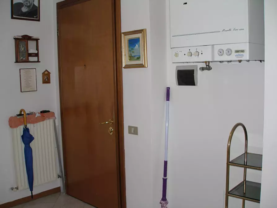 Immagine 1 di Appartamento in vendita  in VIA GUARDINI a Trento