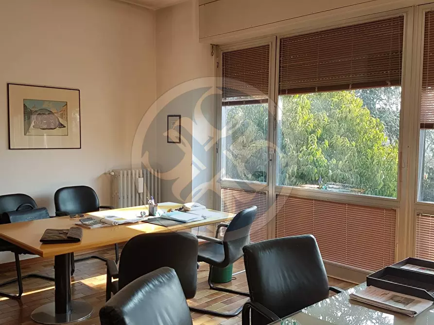 Immagine 1 di Ufficio in affitto  in Via Duca Umberto Visconti a Vaprio D'adda