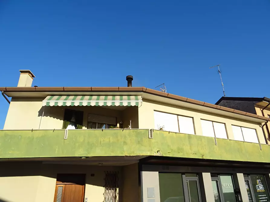 Immagine 1 di Appartamento in vendita  in Piazza San Rocco a Bagnaria Arsa