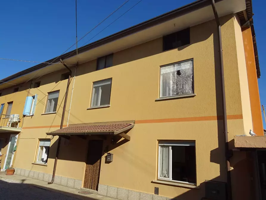 Immagine 1 di Villa in vendita  in Via 4 Novembre a Bagnaria Arsa
