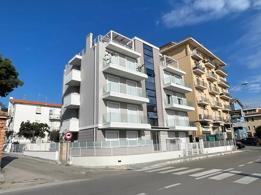 Immagine 1 di Appartamento in vendita  in C.so Mazzini angolo Via Prati a San Benedetto Del Tronto