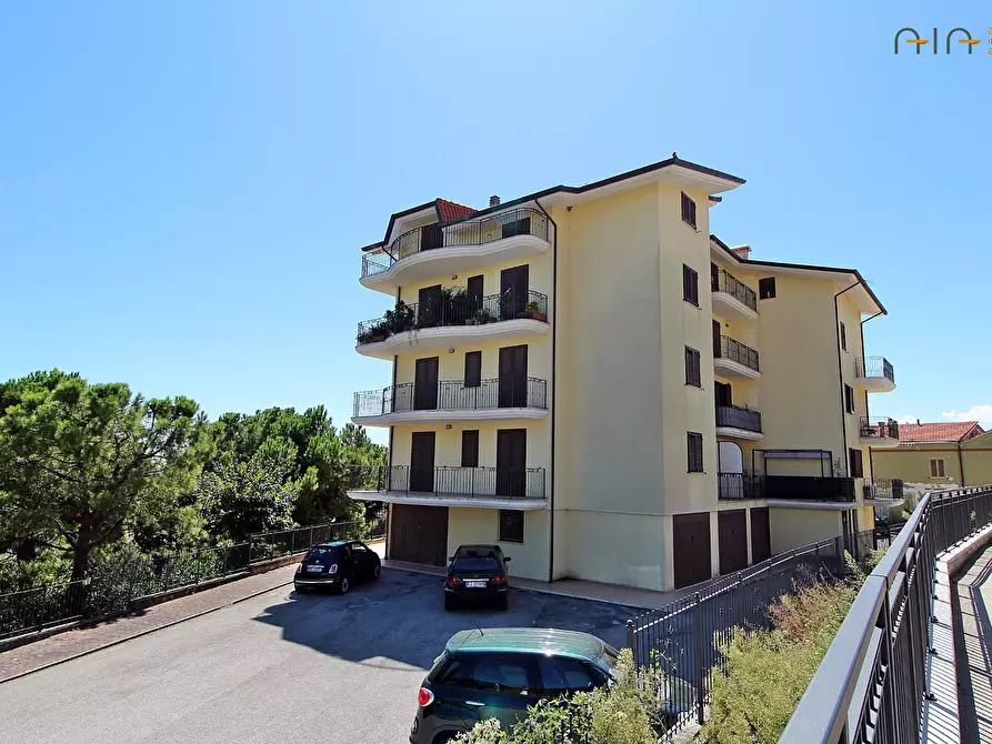 Immagine 1 di Appartamento in vendita  in Via Circonvallazione a Ancarano