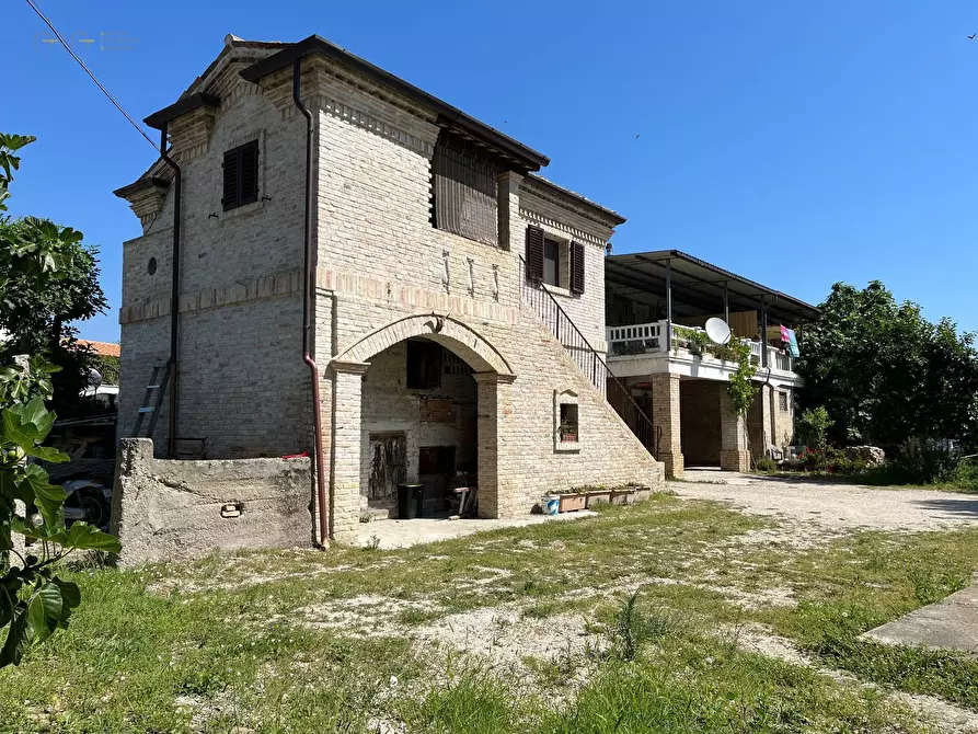 Immagine 1 di Rustico / casale in vendita  in Via Enfiteusi a Spinetoli