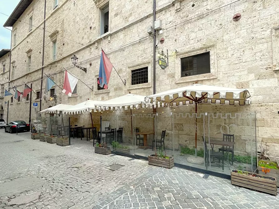 Immagine 1 di Attività commerciale in vendita  in Via dei Bonaparte a Ascoli Piceno