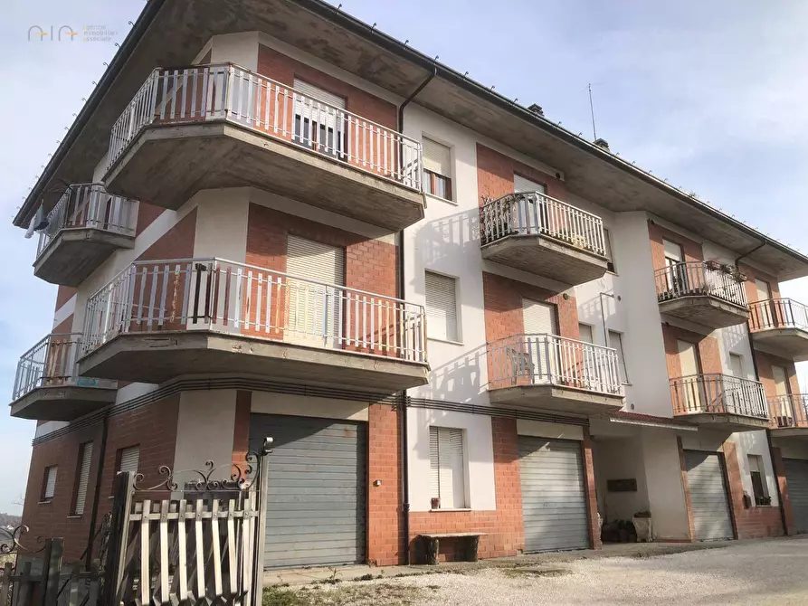 Immagine 1 di Appartamento in vendita  in Viale della Vittoria a Santa Vittoria In Matenano