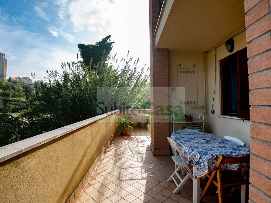 Immagine 1 di Appartamento in vendita  in Via Luigi Polacchi a Chieti