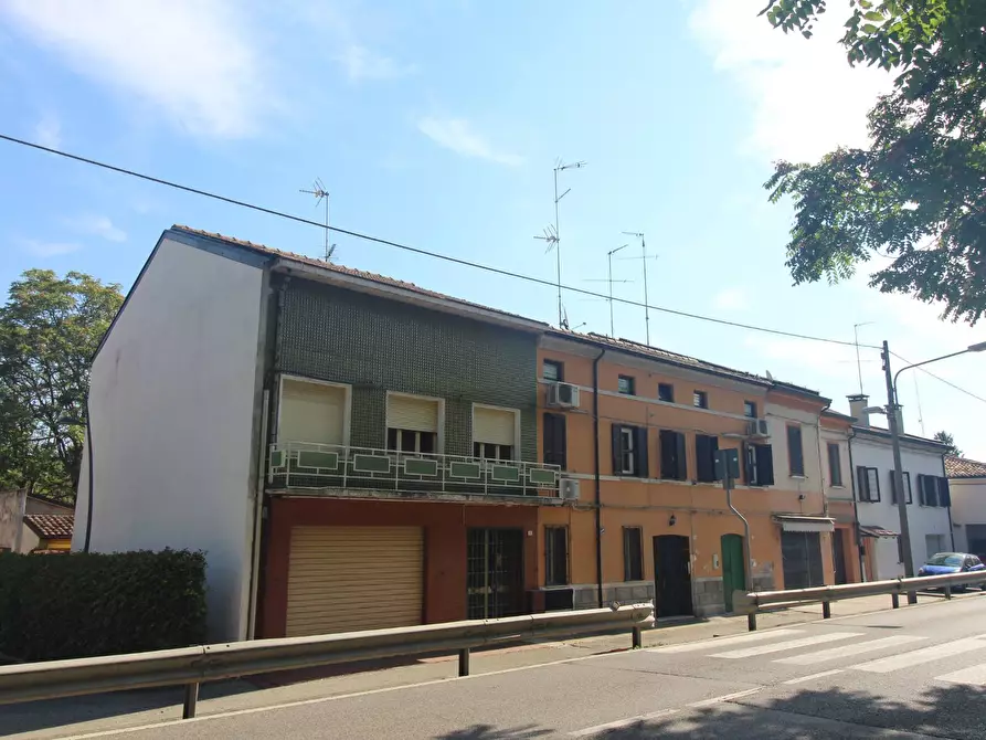 Immagine 1 di Appartamento in vendita  in Via Adriatica a Argenta