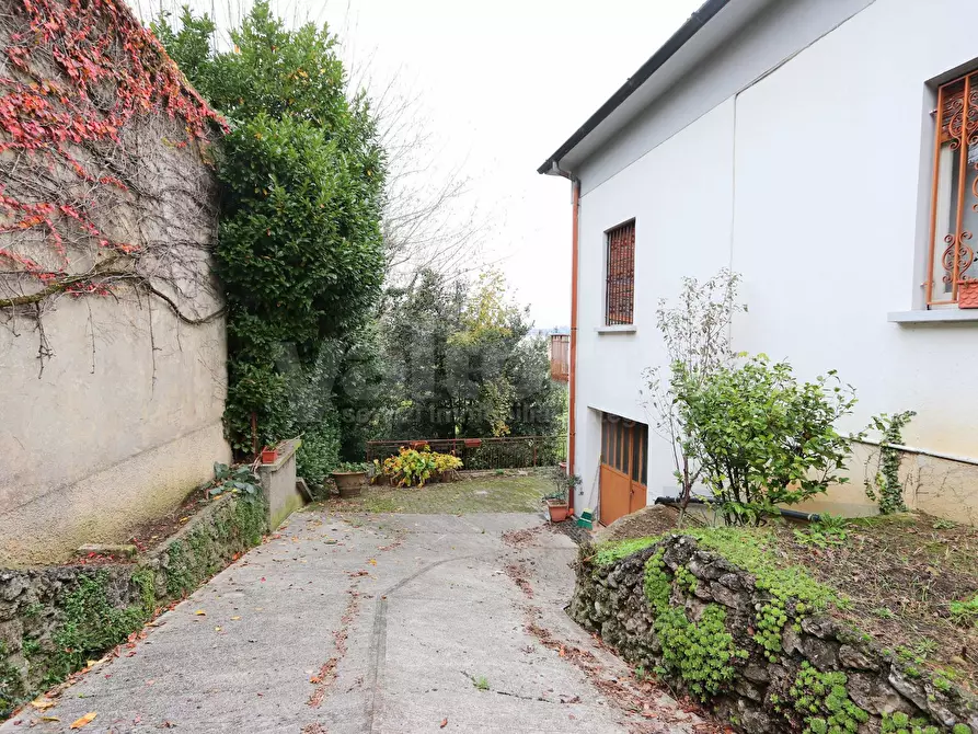Immagine 1 di Villa in vendita  in Vicolo Primo San Francesco a Sovico