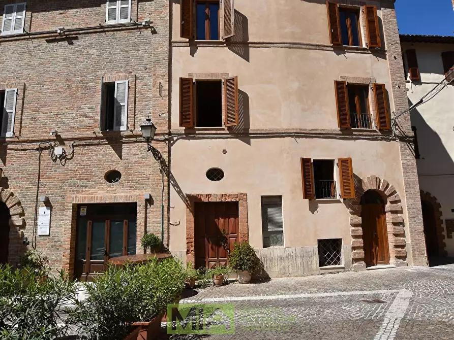 Immagine 1 di Appartamento in vendita  in Piazza Santa Caterina a Comunanza