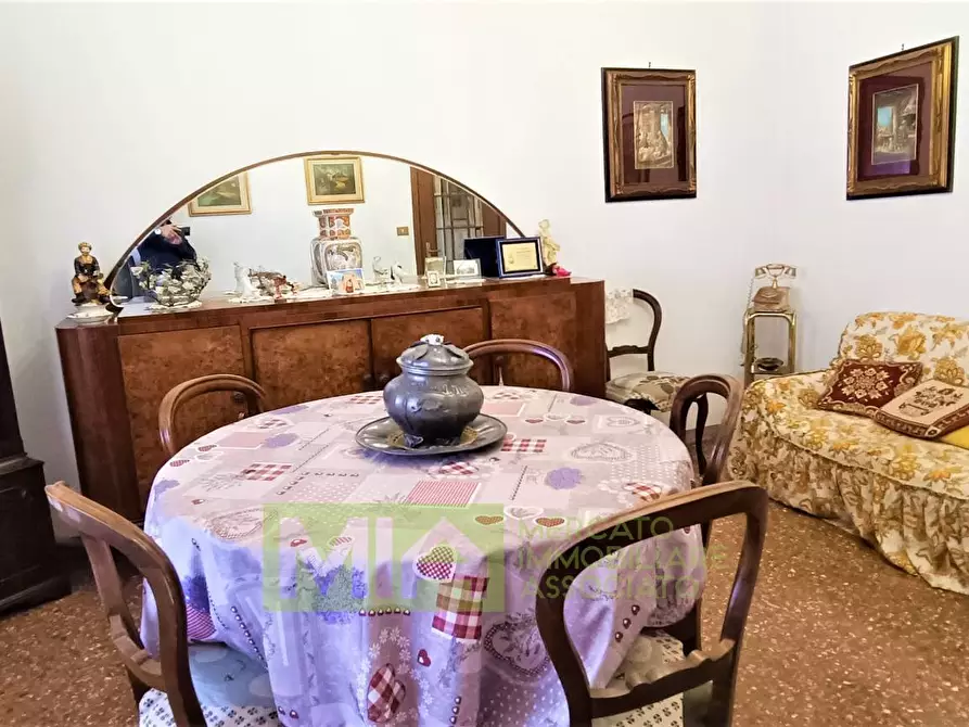 Immagine 1 di Appartamento in vendita  in Via Giovanni Da Pian Del Carpine a Roma