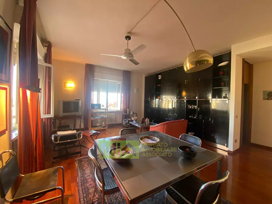 Immagine 1 di Appartamento in vendita  a Macerata