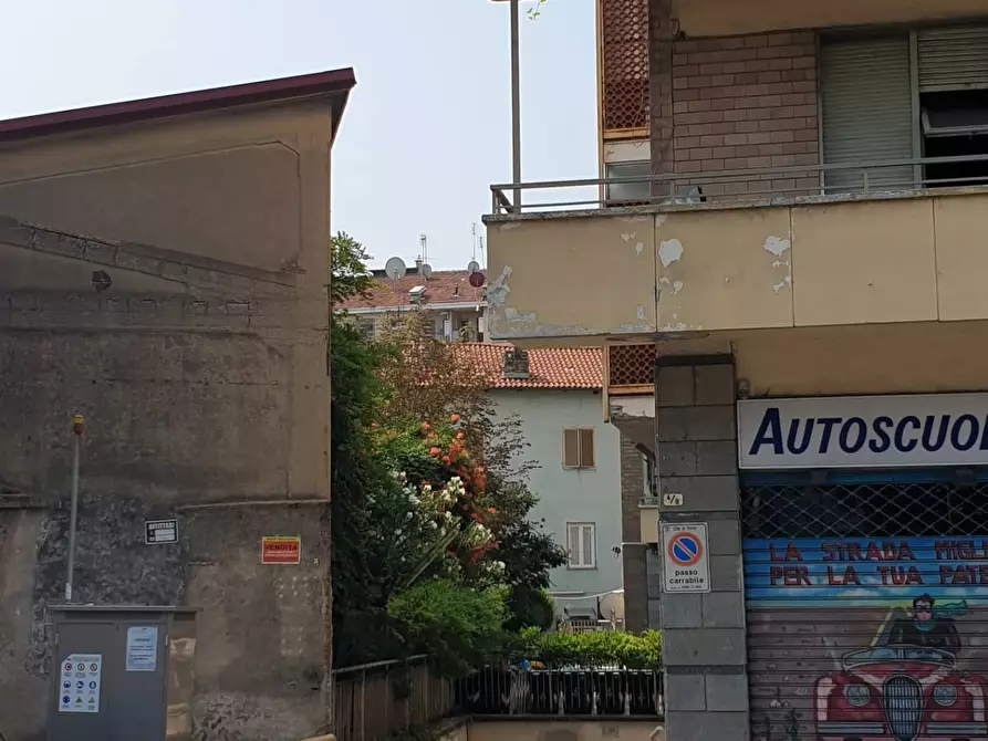 Immagine 1 di Locale commerciale in vendita  in Corso Novara a Torino