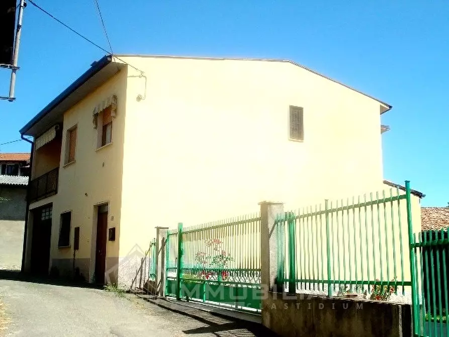 Immagine 1 di Casa indipendente in vendita  in VIA ROMA a Broni
