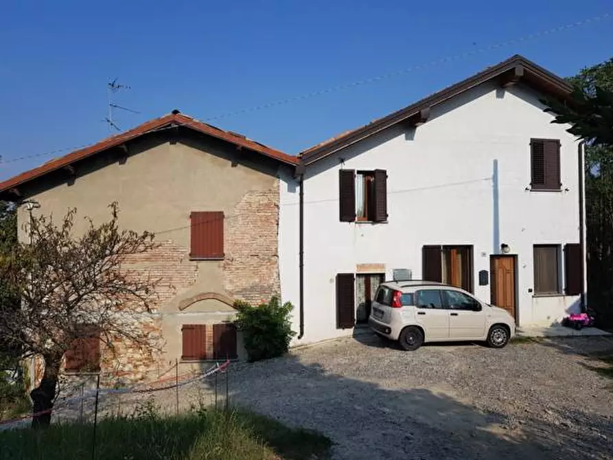 Immagine 1 di Casa indipendente in vendita  in corvino san quirico a Corvino San Quirico