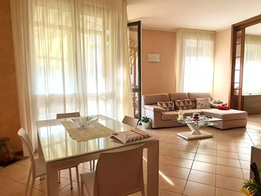 Immagine 1 di Appartamento in vendita  in VIA MANZONI a Casteggio