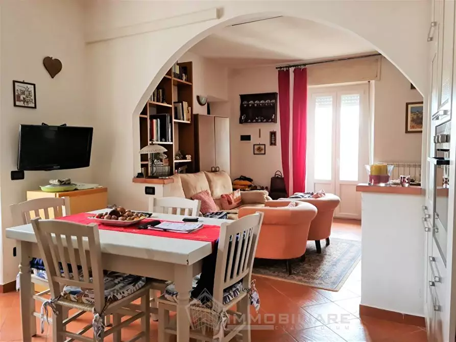 Immagine 1 di Appartamento in vendita  in CASTEGGIO PIAZZA DELLA CHIESA a Casteggio