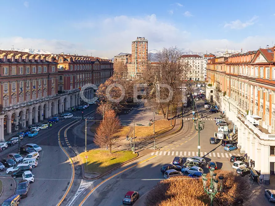 Immagine 1 di Appartamento in vendita  in Piazza Statuto a Torino