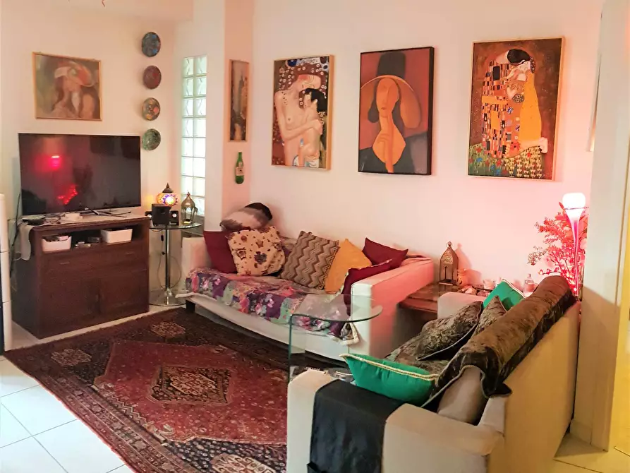 Immagine 1 di Appartamento in vendita  in CORSO MARTIRI a Lecco