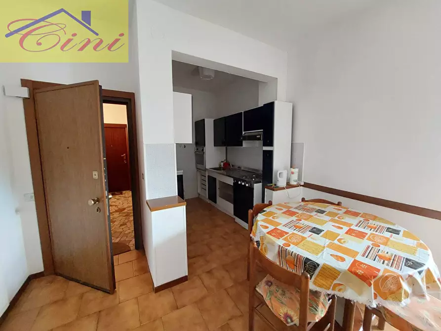 Immagine 1 di Appartamento in vendita  in VIA SAN DIONIGI a Valmadrera