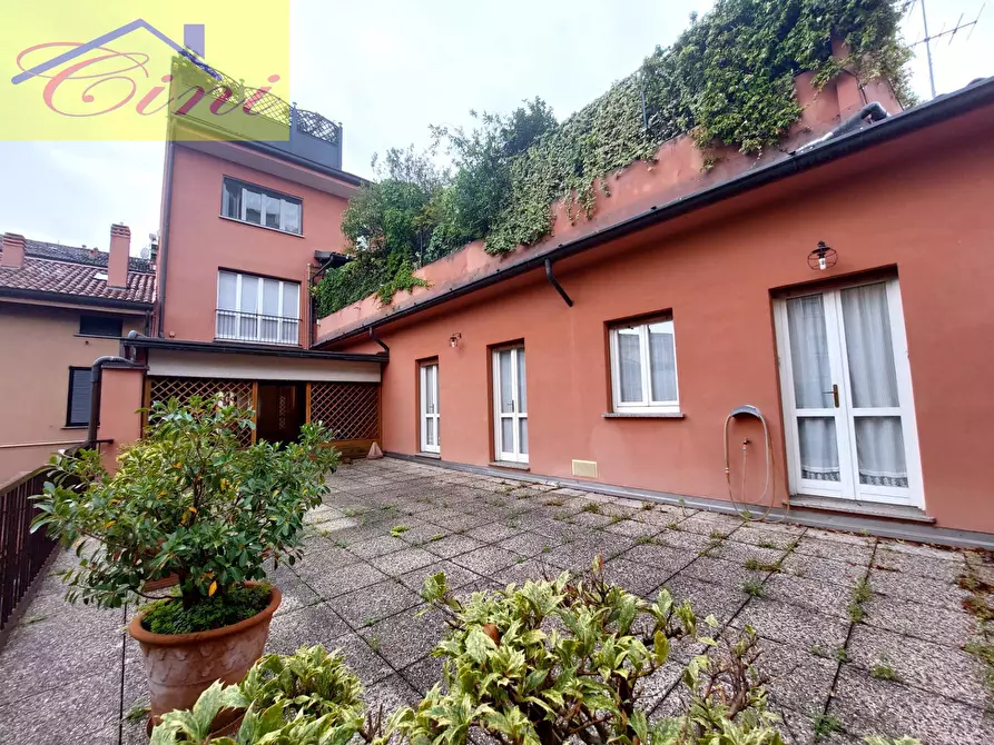 Immagine 1 di Appartamento in vendita  in VIA ROMA a Lecco