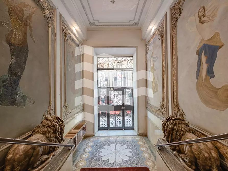 Immagine 1 di Appartamento in vendita  in Via Merulana a Roma