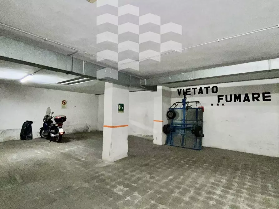 Immagine 1 di Posto auto in affitto  in Via Giuseppe Vasi a Roma
