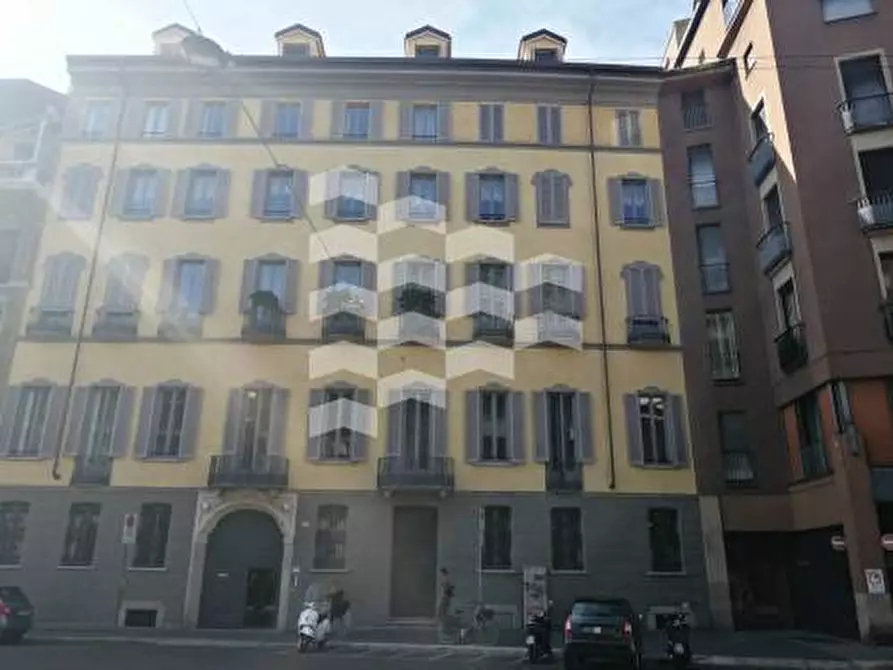 Immagine 1 di Posto auto in affitto  in Via Pantano a Milano