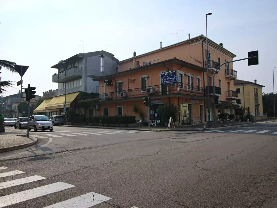 Immagine 1 di Posto auto in vendita  in via Cavour a Villafranca Di Verona