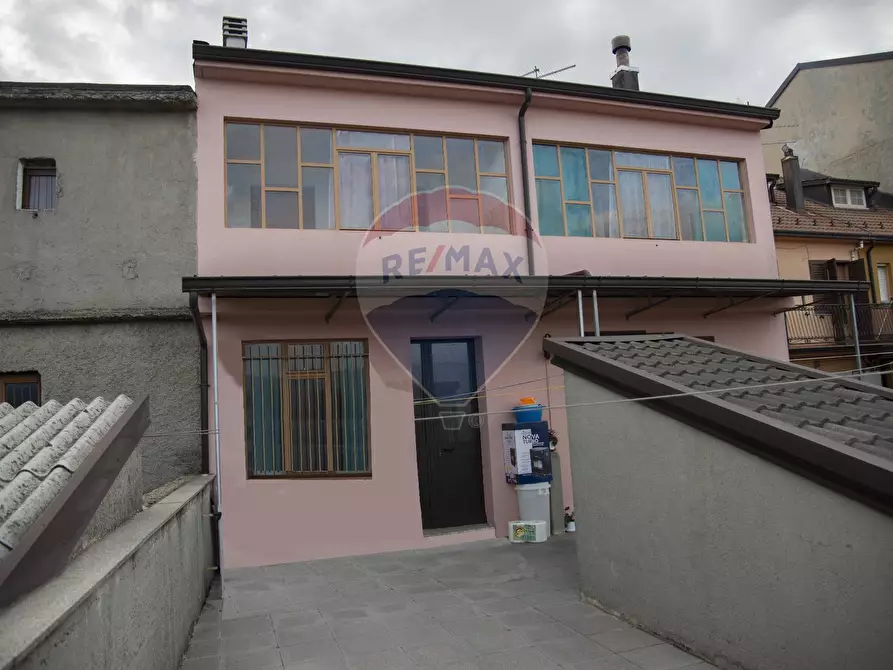 Immagine 1 di Casa indipendente in vendita  in VIA BOCCACCIO a Fabrizia