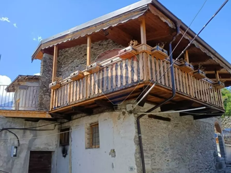 Immagine 1 di Casa indipendente in vendita  in Via Comunale a Borgone Susa