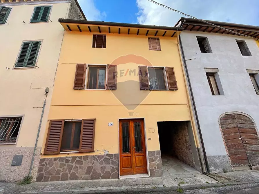 Immagine 1 di Casa indipendente in vendita  in via del Santo Diecimo a Borgo A Mozzano