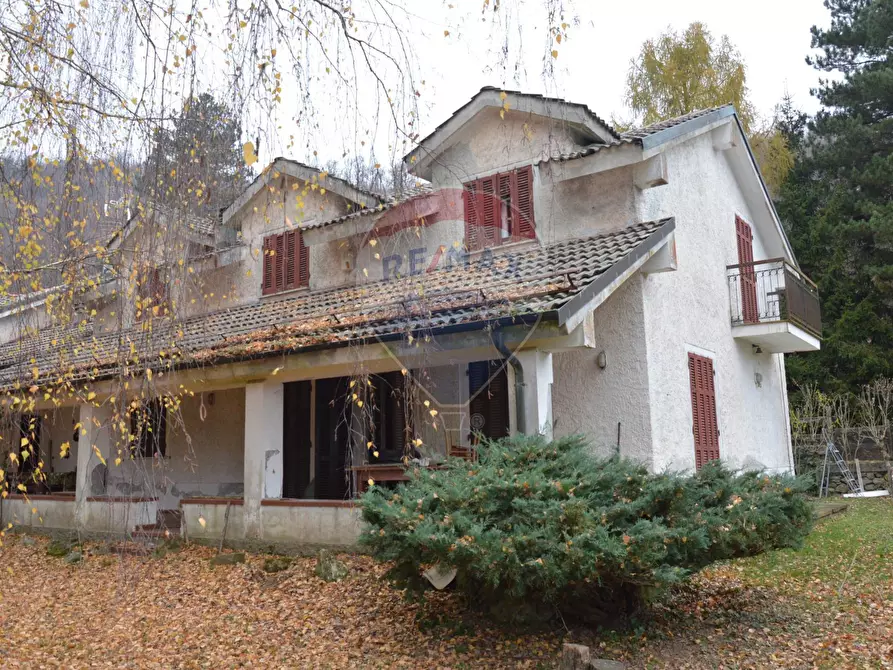 Immagine 1 di Casa indipendente in vendita  in località girini a Mioglia