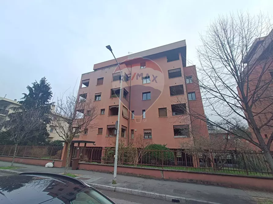 Immagine 1 di Appartamento in vendita  in via Cesare Battisti a Legnano