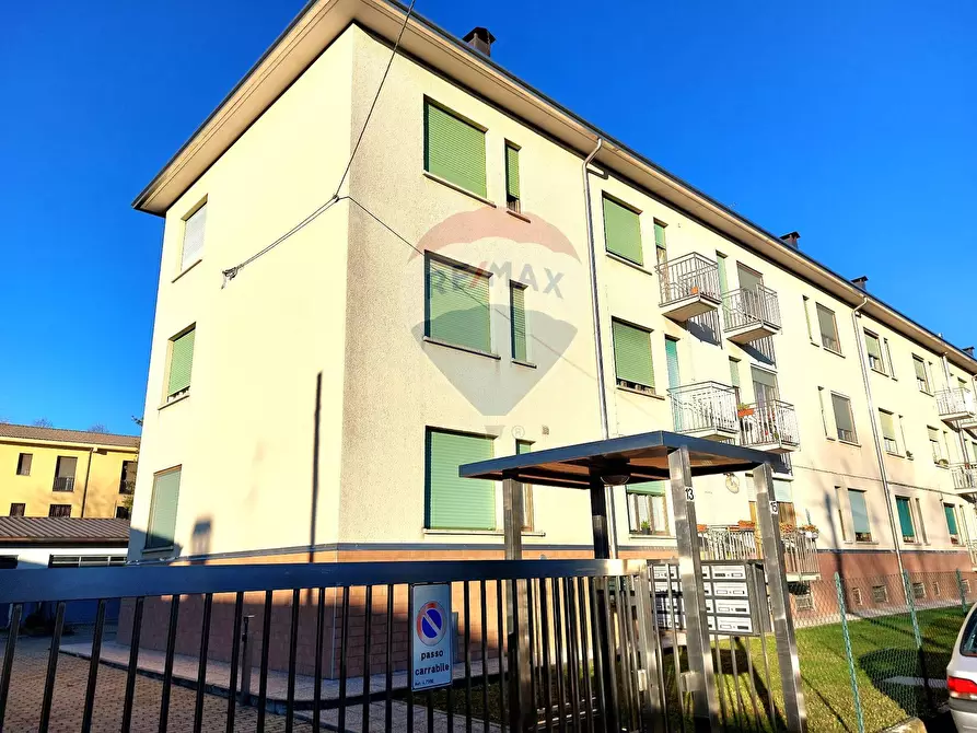 Immagine 1 di Appartamento in vendita  in VIA SACRO MONTE a Fagnano Olona