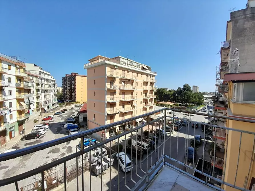 Immagine 1 di Appartamento in vendita  in via fiume delia a Palermo