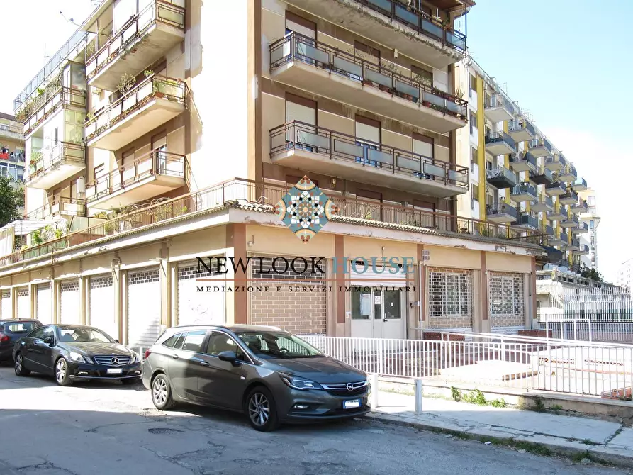 Immagine 1 di Posto auto in vendita  in Via Donato Bramante a Palermo