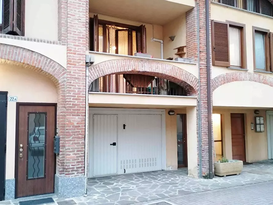 Immagine 1 di Appartamento in vendita  in Corso Matteotti a Tradate