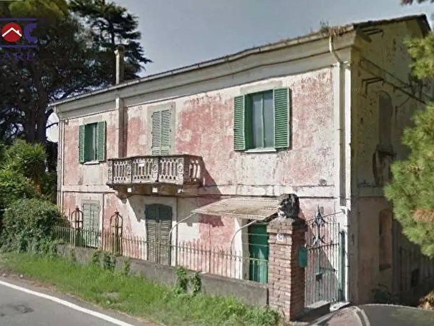 Immagine 1 di Villa in vendita  in VIA MAGNA GRECIA a Catanzaro