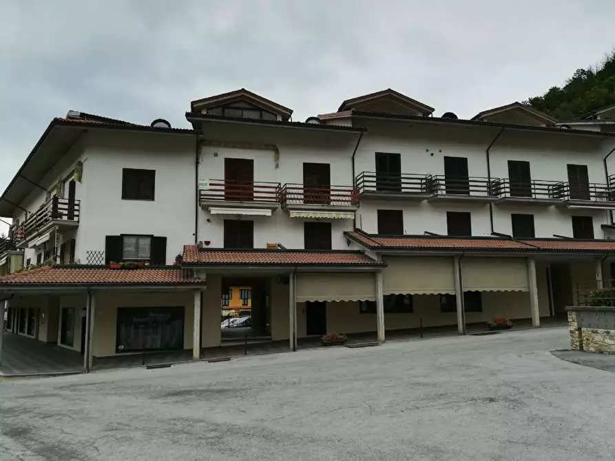 Immagine 1 di Appartamento in vendita  in Piazza San Luca a Roccaforte Mondovi'