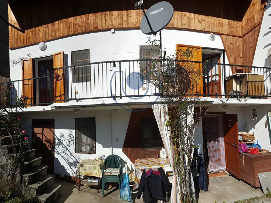 Immagine 1 di Appartamento in vendita  in borgata roccette a Giaveno