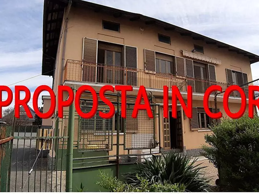 Immagine 1 di Villa in vendita  in Via Madonna della Neve a San Maurizio Canavese