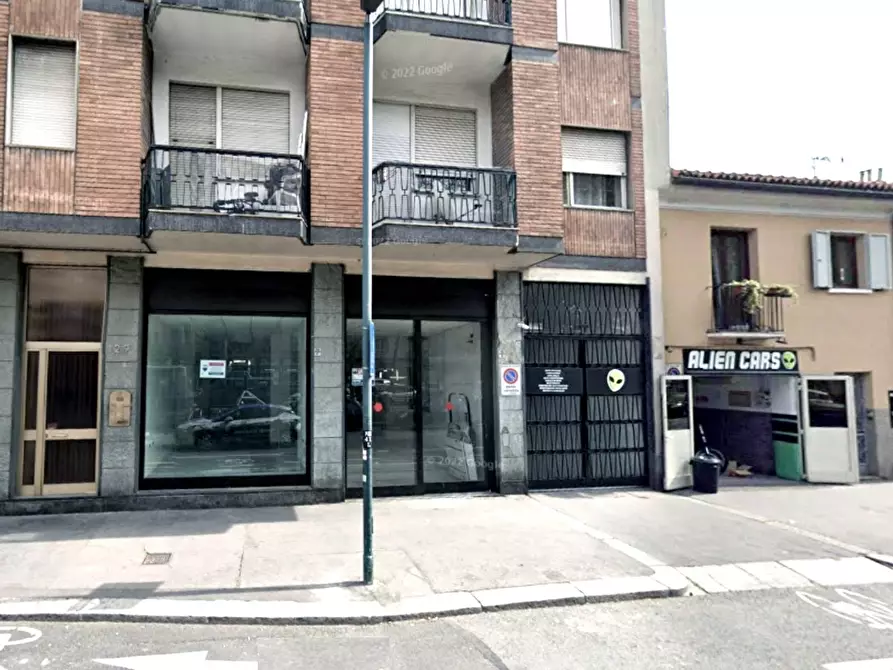 Immagine 1 di Locale commerciale in affitto  in Corso Novara a Torino