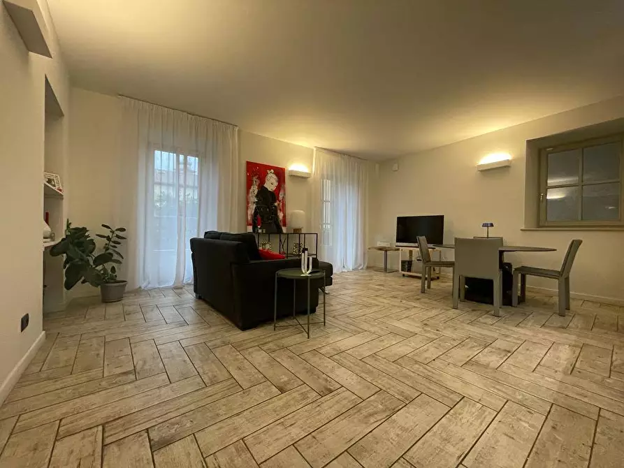 Immagine 1 di Appartamento in vendita  in Piazza Molines a Giaveno