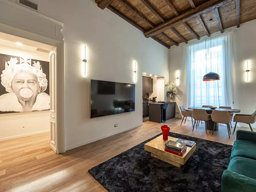 Immagine 1 di Appartamento in affitto  in Via Maria Vittoria a Torino