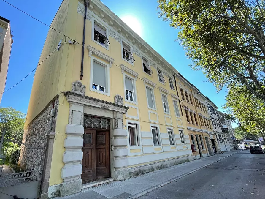 Immagine 1 di Appartamento in vendita  in corso italia a Gorizia