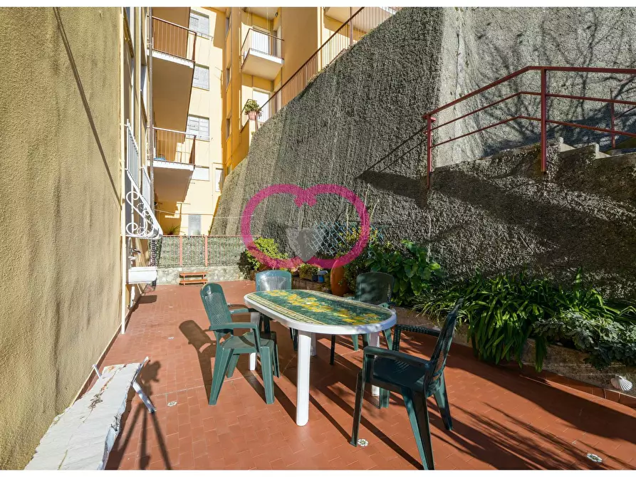 Immagine 1 di Appartamento in affitto  in Via Sardi a Varazze