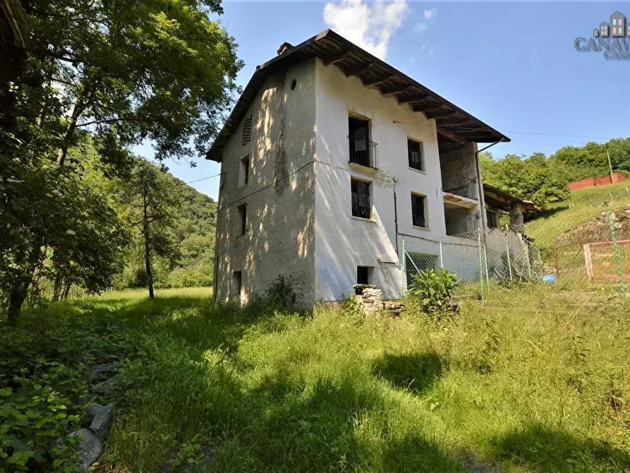 Immagine 1 di Rustico / casale in vendita  in regione mulino a Val Di Chy